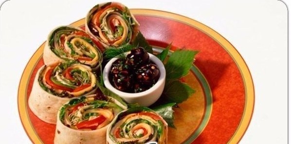Роллы с тунцом, шпинатом и морковью