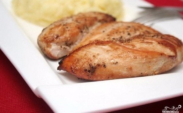 Жареная курогрудка в имбирном маринаде: рецепт для тонкой талии!