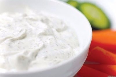 Пикантный нежный соус для ваших любимых салатов и мясных блюд. Поставьте правильный вкусовой акцент!