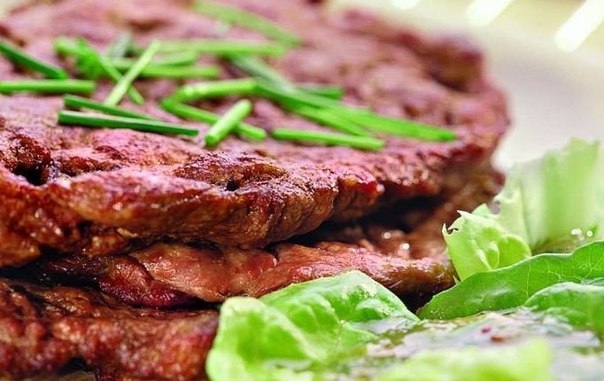 Любимое блюдо моих мужчин - мясо в ароматном маринаде! Балуйте и вы своих мужчин!