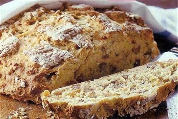 Самая важная выпечка - хлеб, он ведь всему голова! Получается очень вкусный и ароматный!