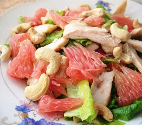 Насыщенный цвет и вкус подарит этот необыкновенный салат! Такого вы еще не пробовали!
