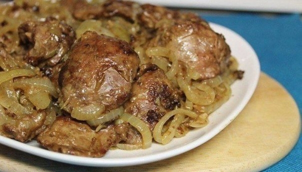 Румяная печень с сочным лучком - потрясающе вкусно! Делюсь рецептом!
