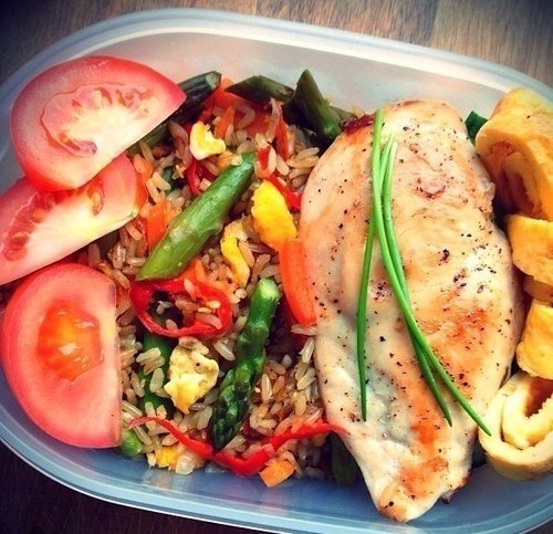 Яркое блюдо всех цветов радуги! Сочно, сытно, вкусно!