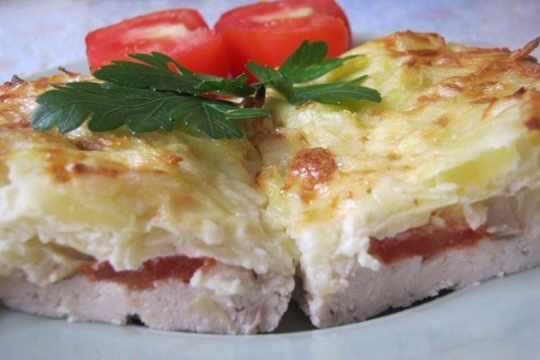 Гарнир и мясо - два в одном! Сочная курочка под картофельной румяной корочкой!