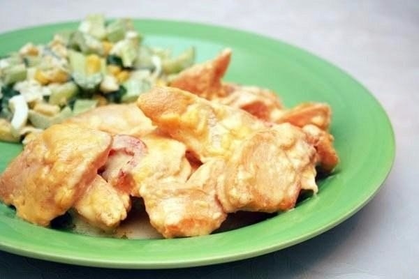 Интересный вариант приготовления курочки. Такая румяная получается!
