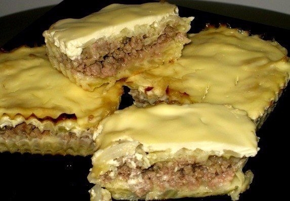 Очень вкусная выпечка для тех, кто считает калории. Нежно, красиво, сытно!