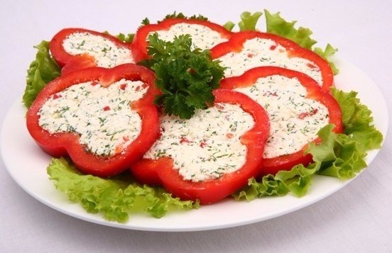 Легкая и полезная закуска, быстрая в приготовлении.