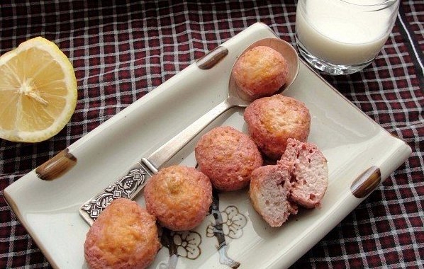 Интересный десерт, такого раньше не видала! Оказалось безумно вкусно!