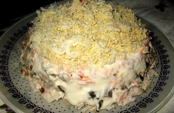 Очень вкусный и сытный салат с романтичным названием! Отлично подходит к любому столу!