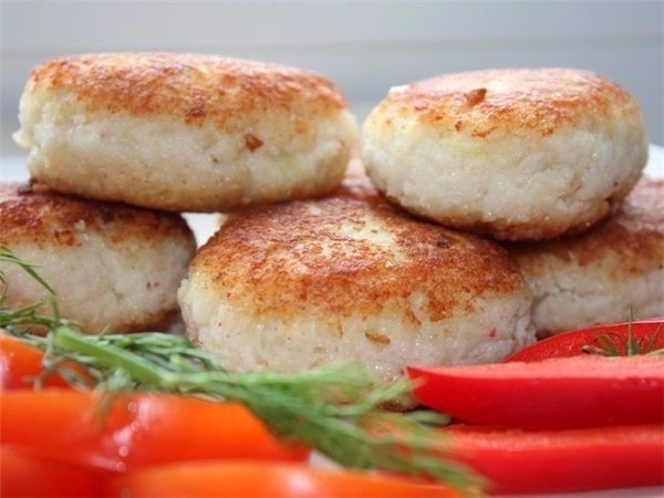 Нежные, мягкие, диетические котлетки из рыбки! Любят взрослые и детки! Нежные, мягкие, диетические котлетки из рыбки! Любят взрослые и детки!