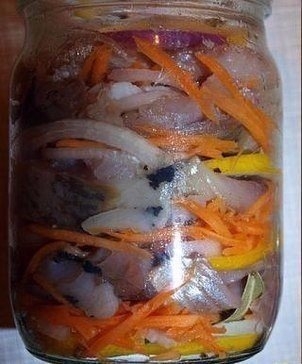 А засолить селедочку лучше дома! На свой вкус! А засолить селедочку лучше дома! На свой вкус!