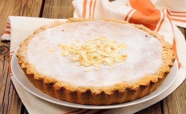 Сладенький пирожок с бананом и таким полезным творожком! Кушайте правильную еду!
