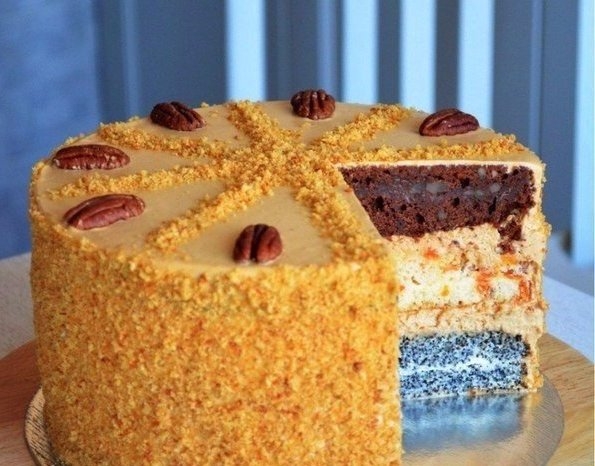 Побалуйте себя нежным сочно пропитанным тортом с невероятным вкусом!