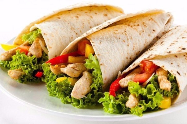 Друг очень любит побаловаться вкусными бутербродами, недавно угостил меня - а что, очень вкусно!