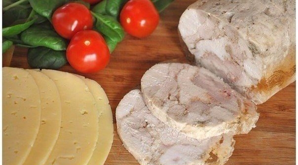 Отличная замена магазинной колбасе - куриный домашний рулетик! Ну ооочень вкусный! Отличная замена магазинной колбасе - куриный домашний рулетик! Ну ооочень вкусный!