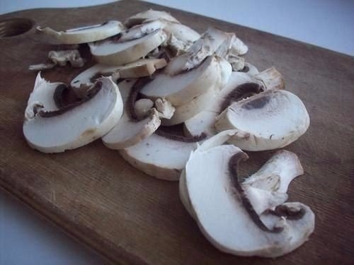 Наш любимый супчик с сырочком и грибами! Детки уплетают за обе щечки!