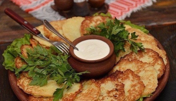 Невероятно вкусные драники к вашему столу! Забираем рецепты к себе на стеночку! Невероятно вкусные драники к вашему столу! Забираем рецепты к себе на стеночку!