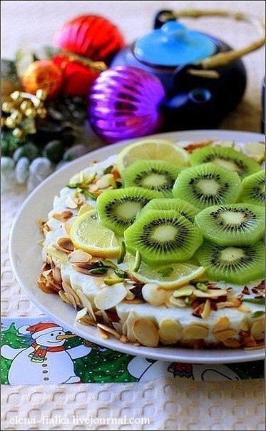 Удивительный торт - нежный, воздушный и низкокалорийный! Кушать просто одно удовольствие!