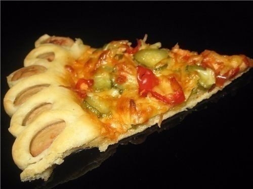 Ребенок мой ел пиццу, а краешек оставлял. Но теперь я пошла на хитрость! Вкусный краешек - спасение!