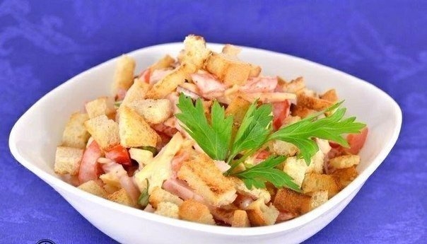 Салат вкуснейший - за уши не оттащишь! А готовить проще простого!