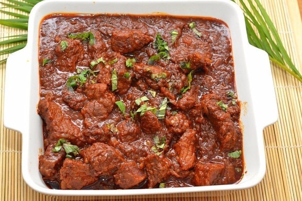 Раньше никогда у меня гуляш не получался, то жидкий, то по вкусу не то. А недавно девочки на работе Раньше никогда у меня гуляш не получался, то жидкий, то по вкусу не то. А недавно девочки на работе
